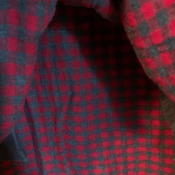 Madewell red plaid button down shirt with pockets! - Picture 7 of 14